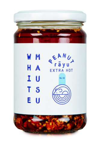 Extra Hot Peanut Rãyu, Crispy chili oil with peanuts & sesame, 240 g - White Mausu