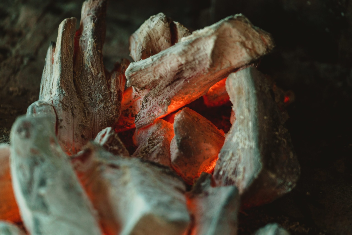 Barbecue charcoal, Onyx Binchotan, 9.07kg - Jealous Devil - Shop